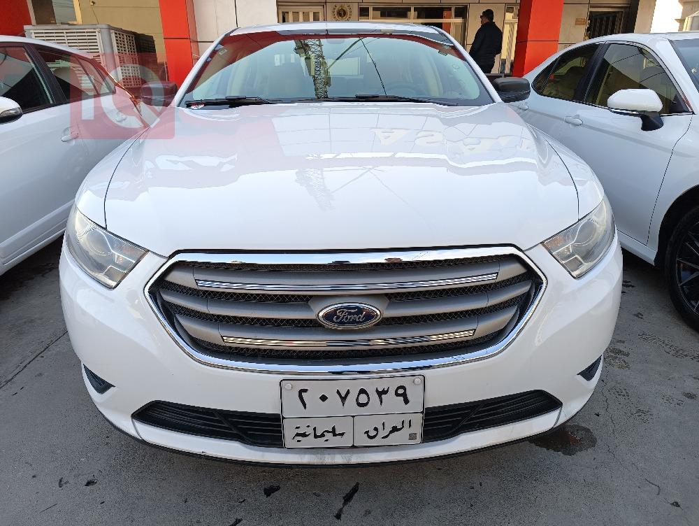 Ford Taurus